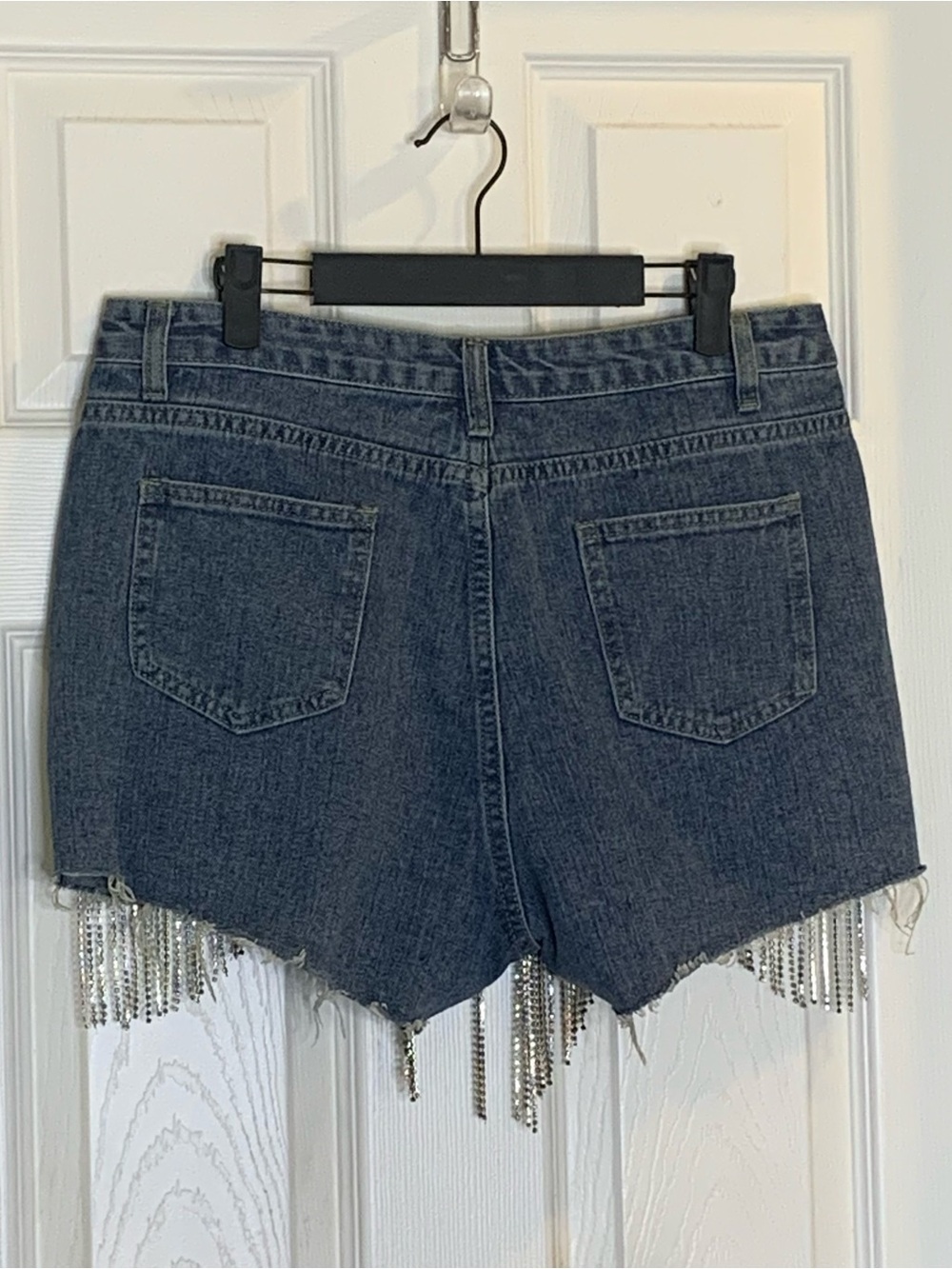 Windsor On The Fringe Denim Shorts Size Large - Picture 4 of 10